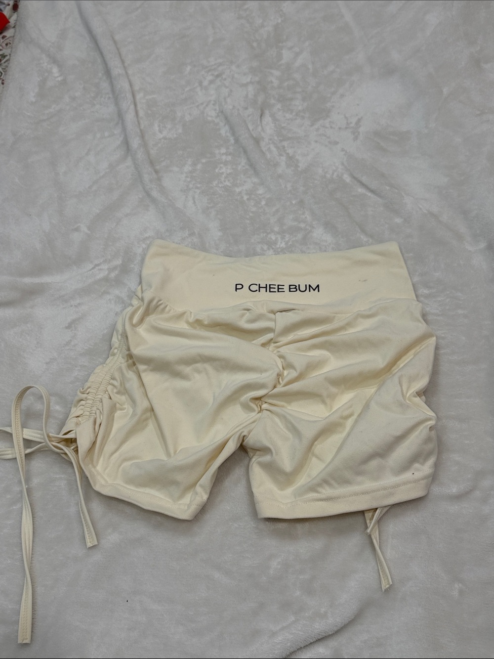 P Chee Bum Women's Cream Scrunch-Back Bike Shorts